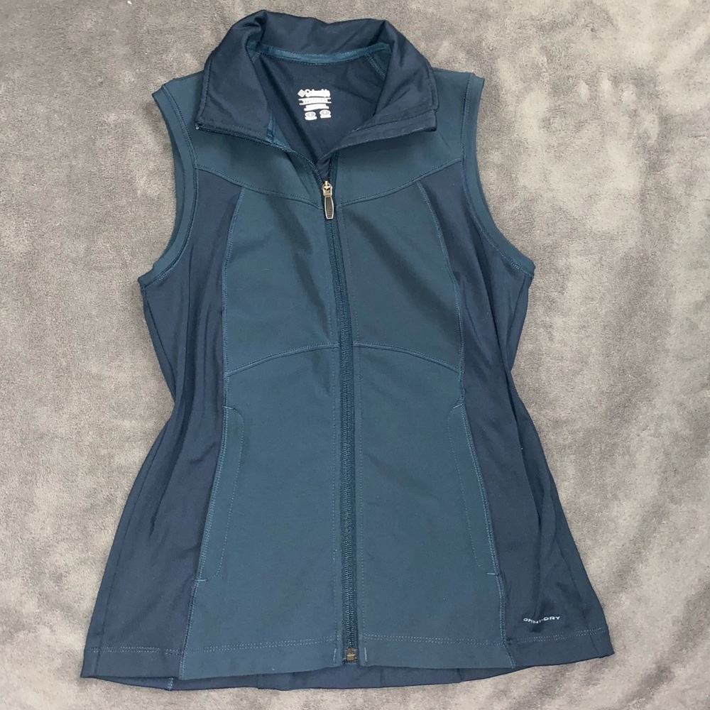 Blue Columbia sports company women’s vest